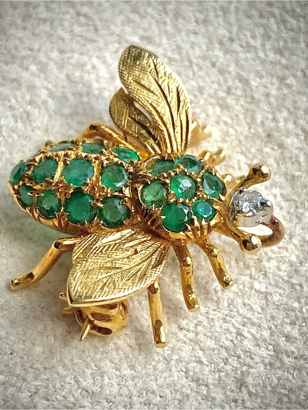 18K Yellow Gold Emerald & Diamond Bee Brooch Pin or Pendant, Textured Wings, 4g